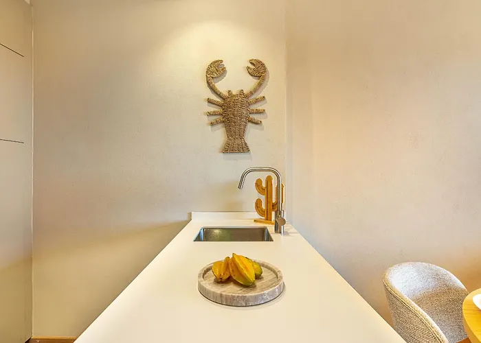 Апартаменты Marina Paraiso Retreat