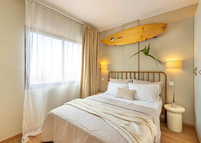 Marina Paraiso Retreat * アデヘ