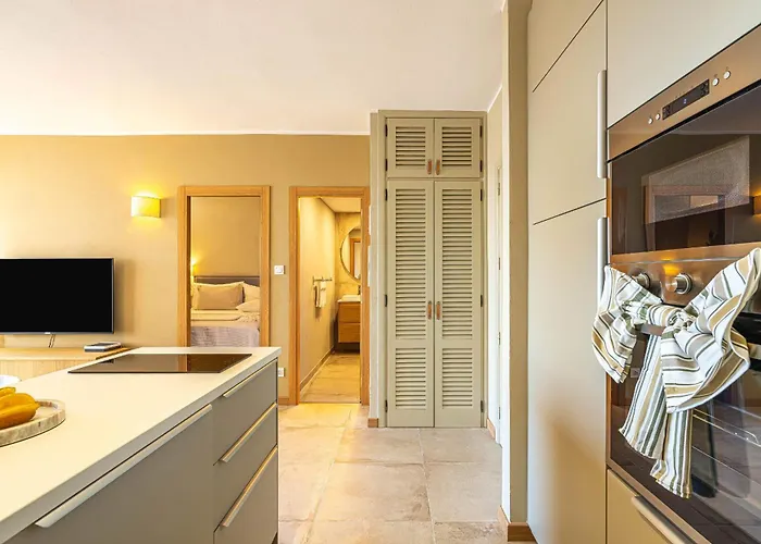 アパート Marina Paraiso Retreat *