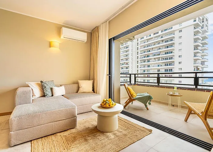 アパート Marina Paraiso Retreat アデヘ